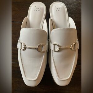 NWOT- A New Day Cream Loafers with Gold Accent